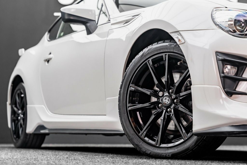 Toyota GT86 2.0 D-4s Pro  #25