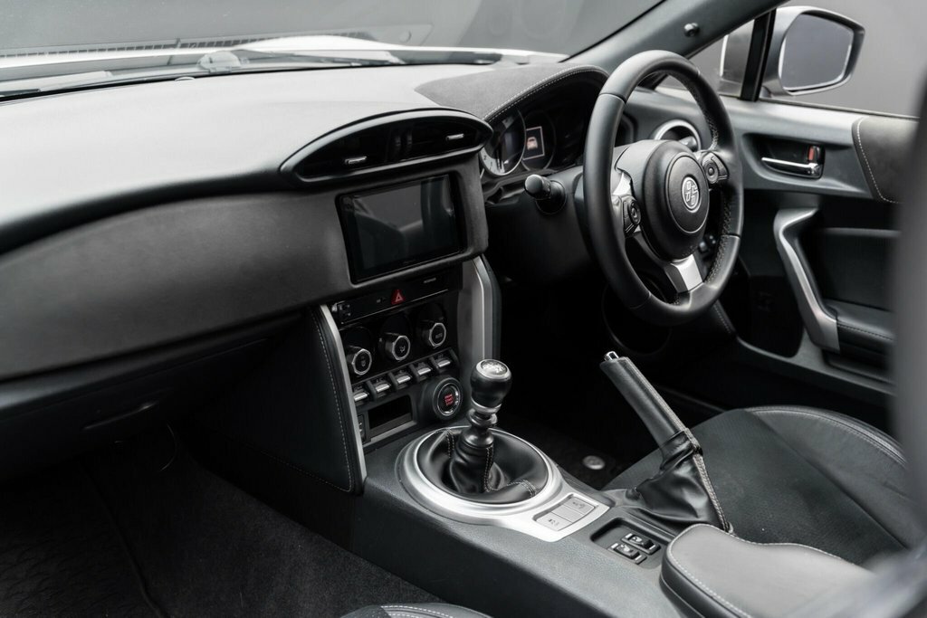 Toyota GT86 2.0 Boxer D-4s Pro Euro 6  #4