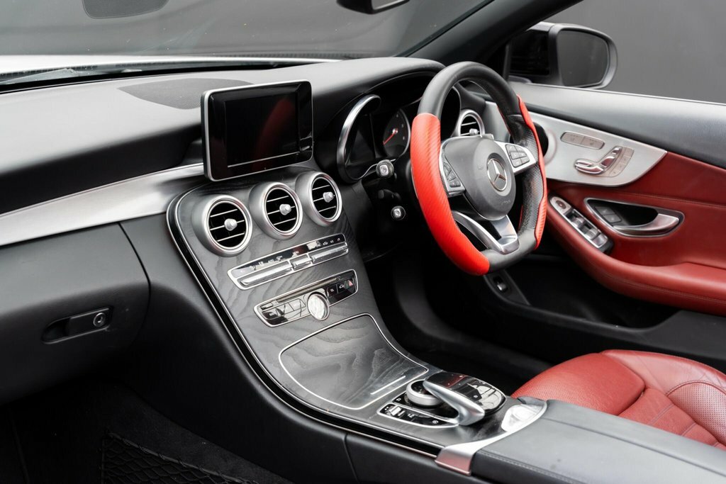 Mercedes-Benz C Class 2.1 C220d Amg Line Cabriolet G-tronic White #4