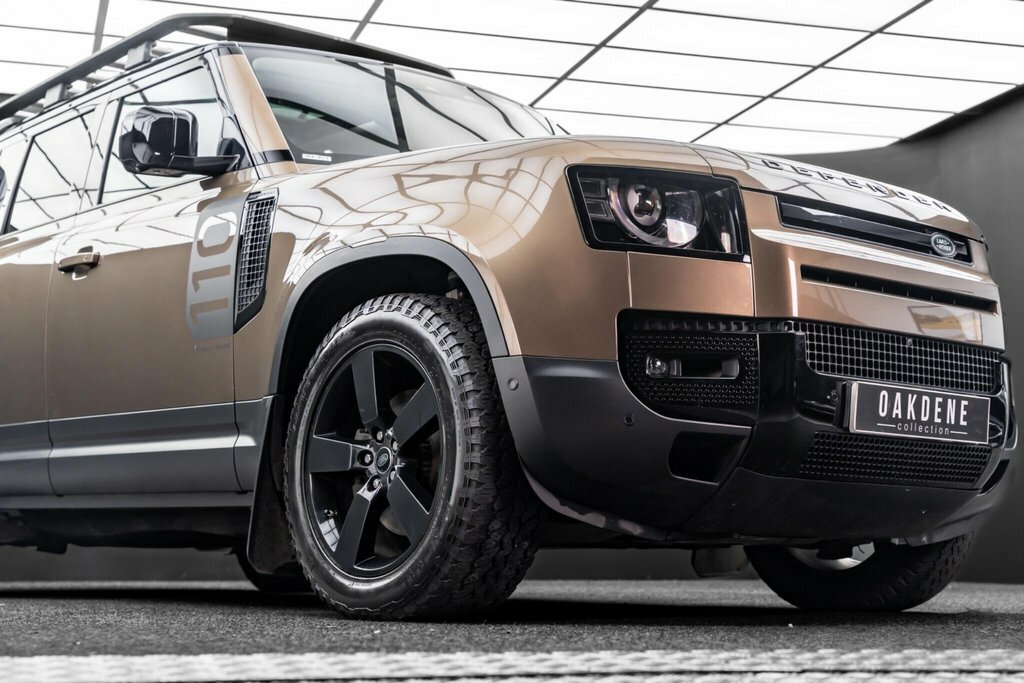 Land Rover Defender 110 First Edition Brown #13