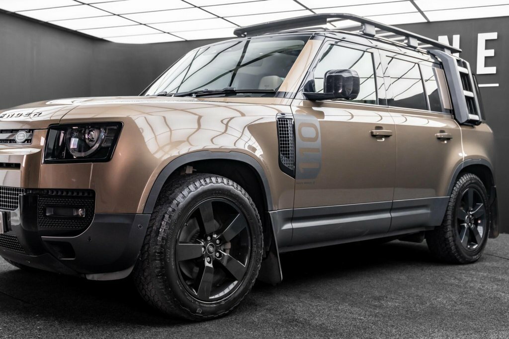 Land Rover Defender 110 First Edition Brown #21