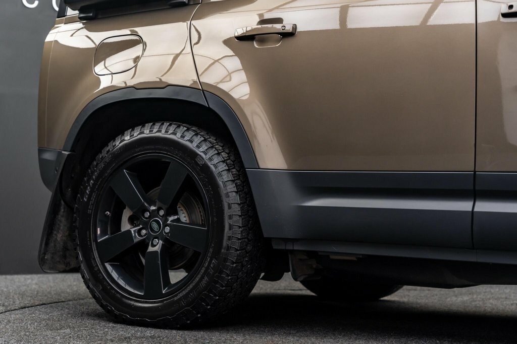 Land Rover Defender 110 First Edition Brown #33