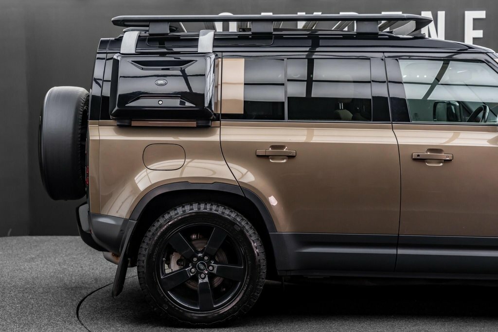 Land Rover Defender 110 First Edition Brown #45