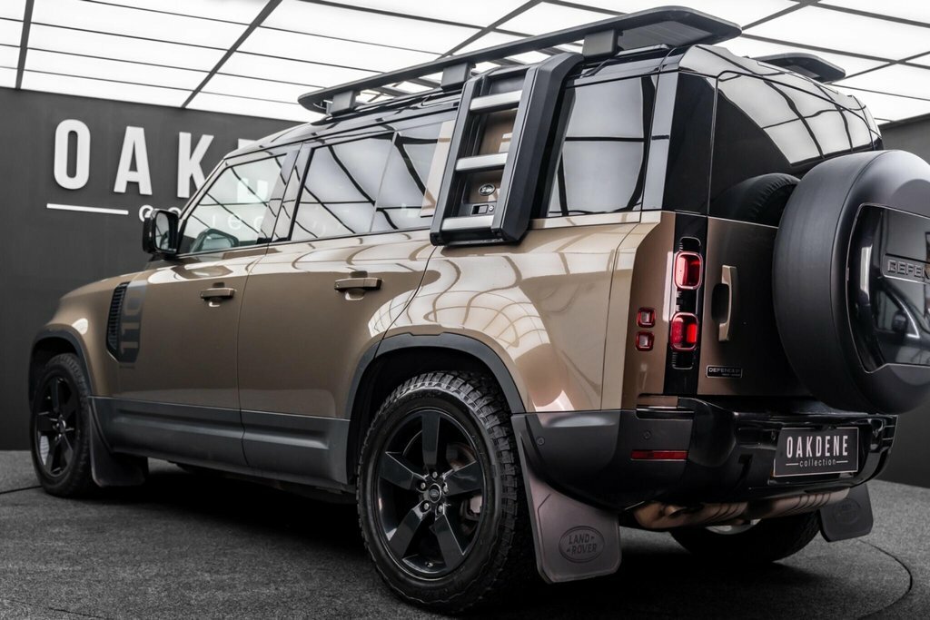 Land Rover Defender 110 First Edition Brown #23