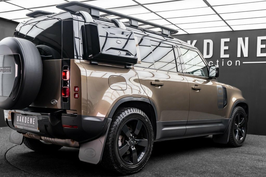 Land Rover Defender 110 First Edition Brown #25