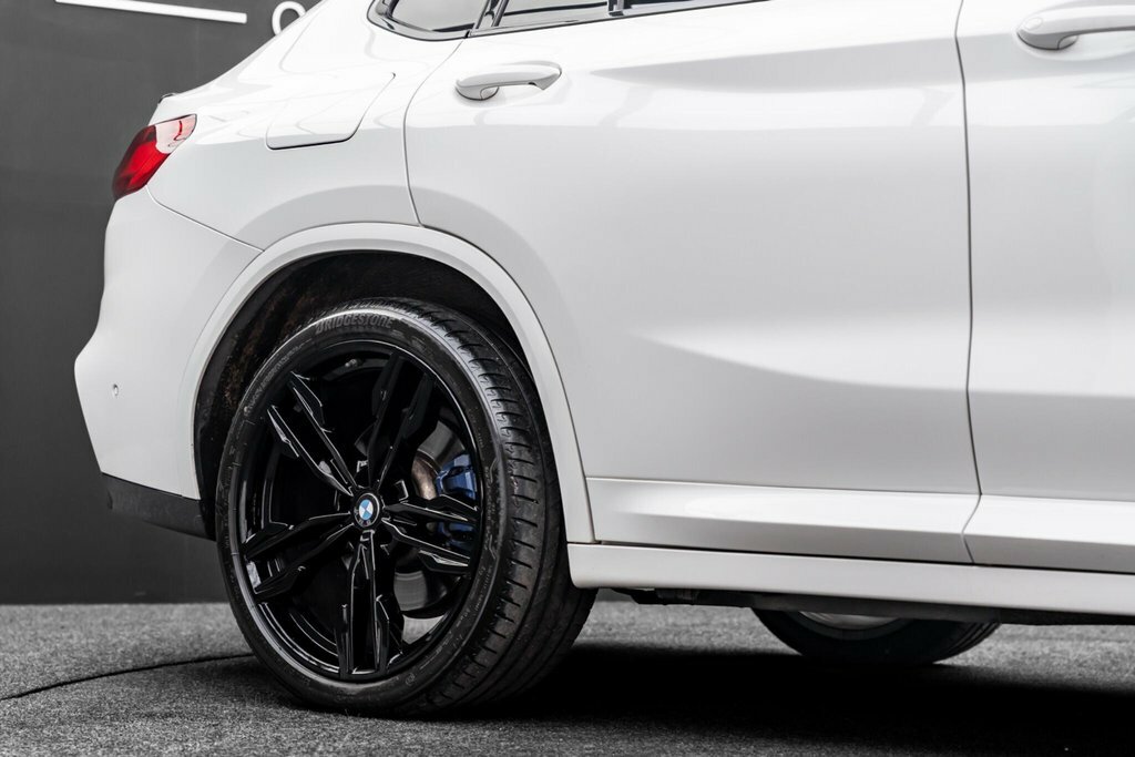 BMW X4 Blue #31