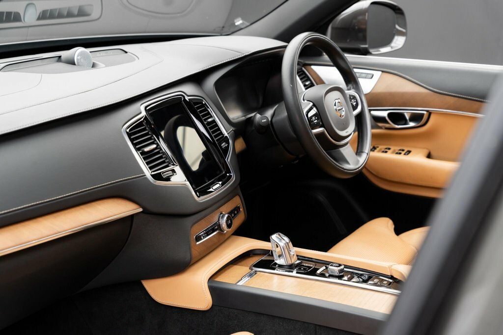 Volvo XC90 R-design Grey #43