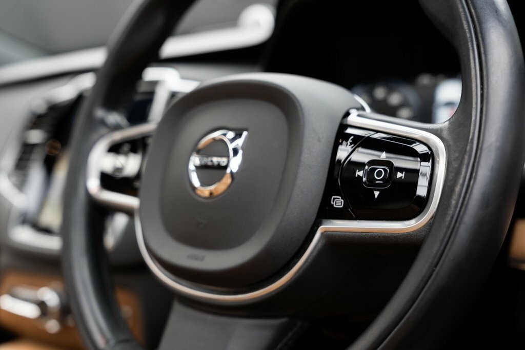 Volvo XC90 R-design Grey #35