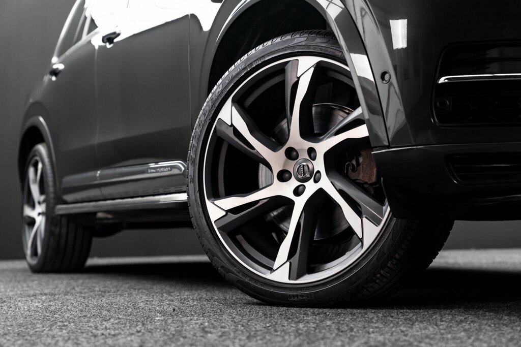 Volvo XC90 R-design Grey #28