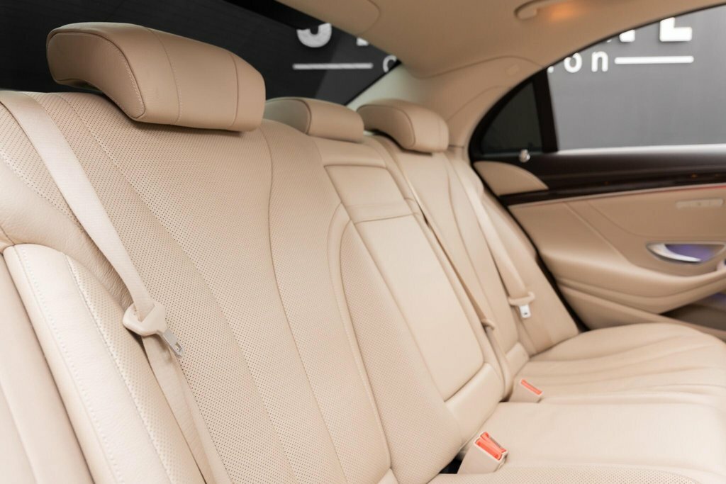 Mercedes-Benz S Class Saloon Black #40
