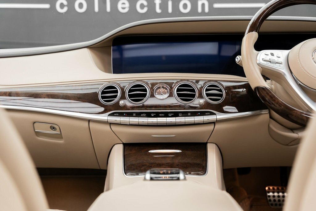Mercedes-Benz S Class Saloon Black #36