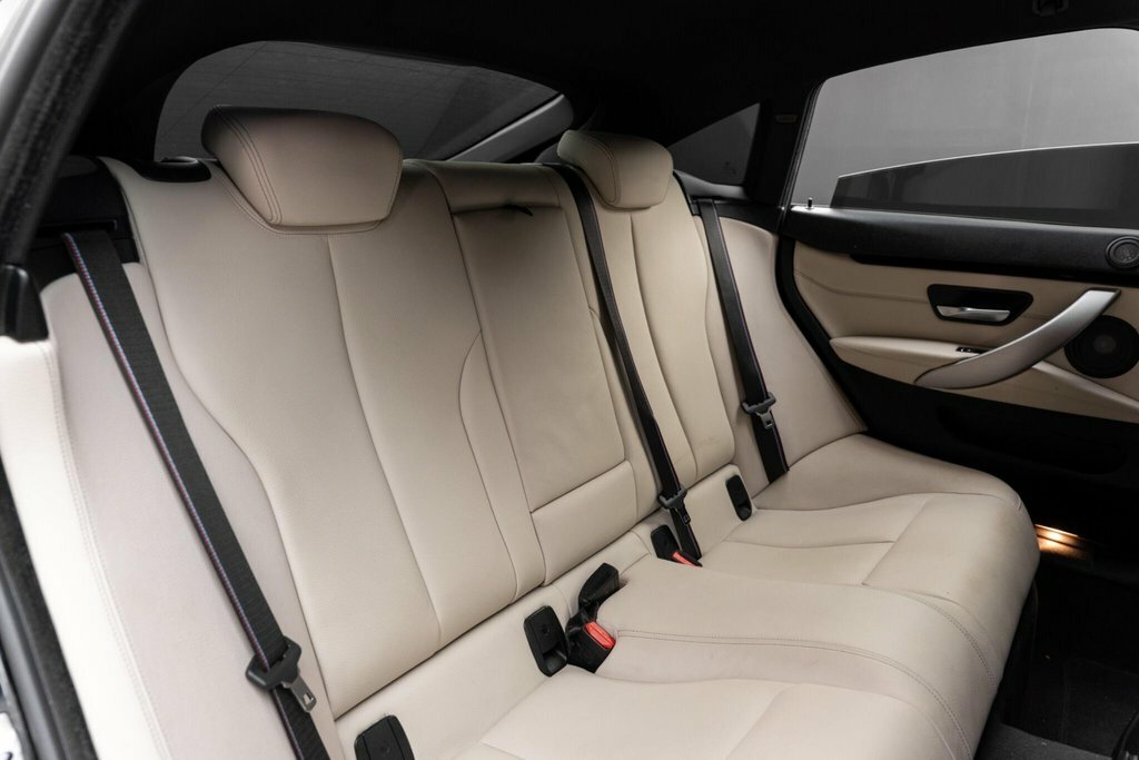 BMW 4 Series Gran Coupe M Sport Black #35