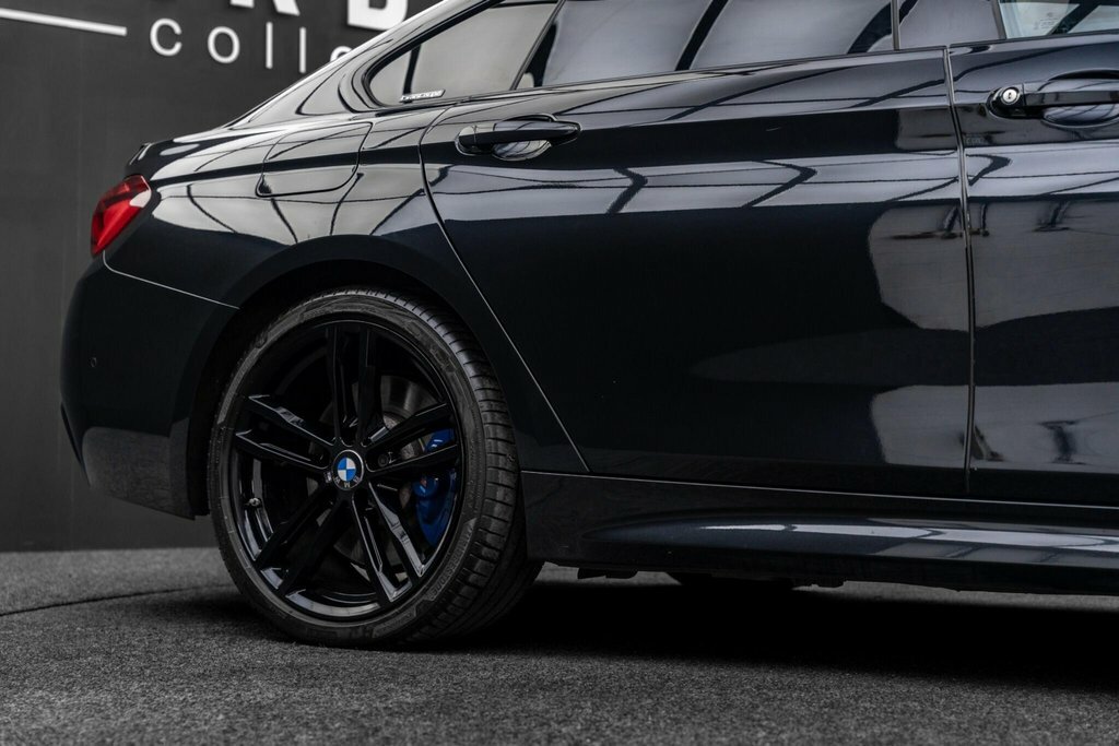 BMW 4 Series Gran Coupe M Sport Black #32