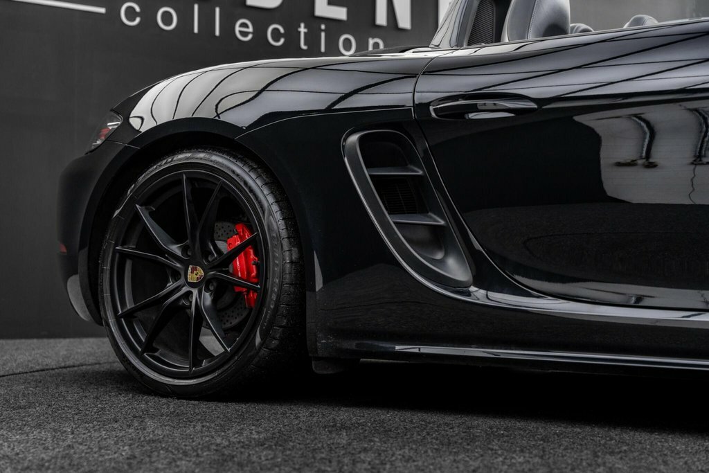 Porsche 718 Boxster Boxster S Red #31