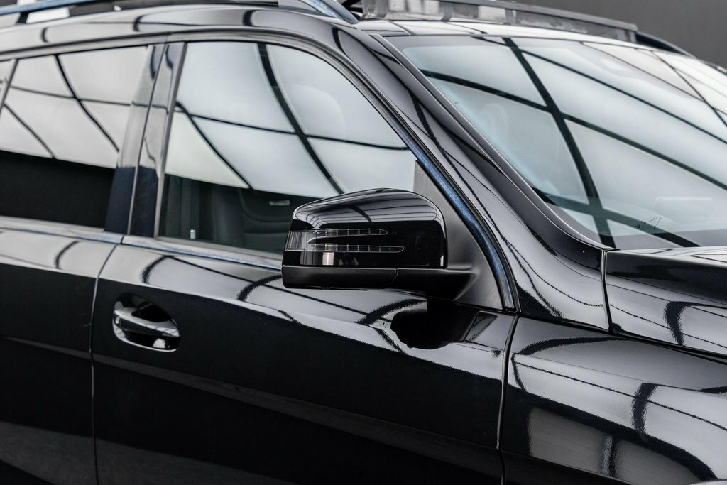 Mercedes-Benz GLS Class Designo Line Black #30