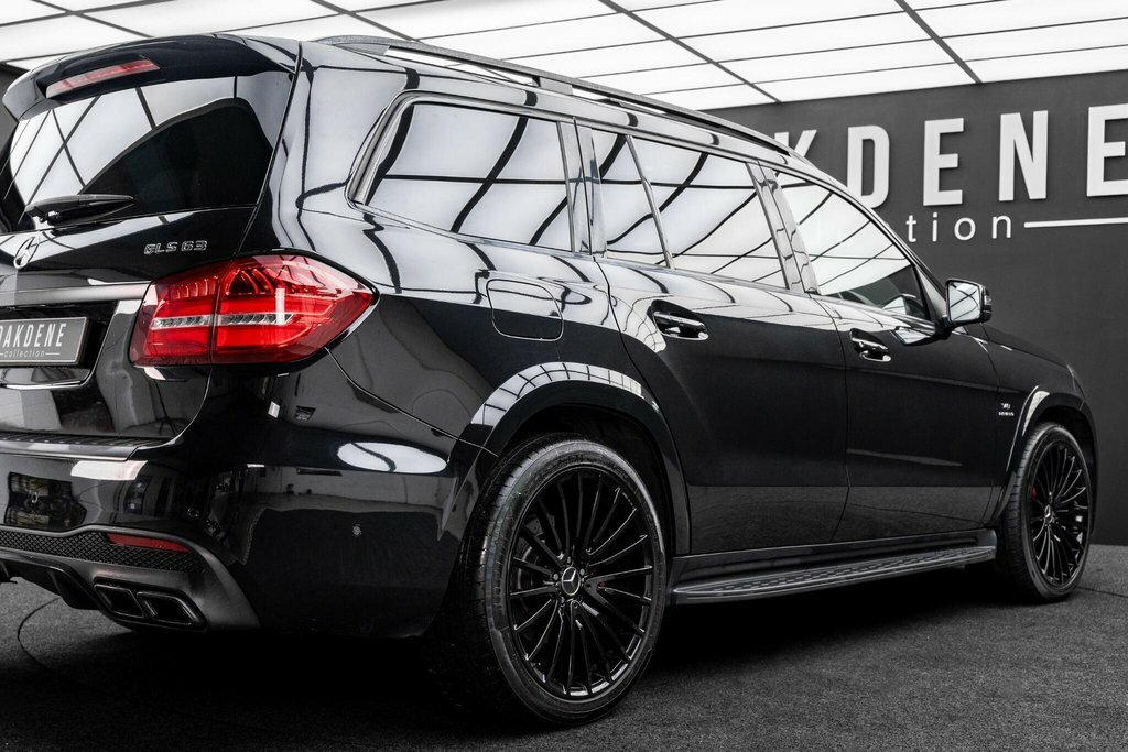 Mercedes-Benz GLS Class Designo Line Black #26