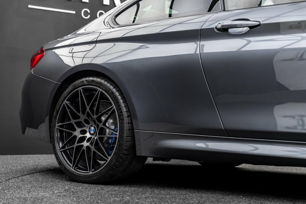 BMW M4 M4 Competition Orange #31
