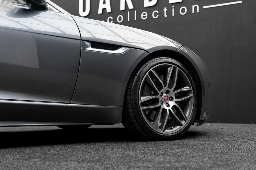 Jaguar F-Type 2017 17 3.0 Black #39