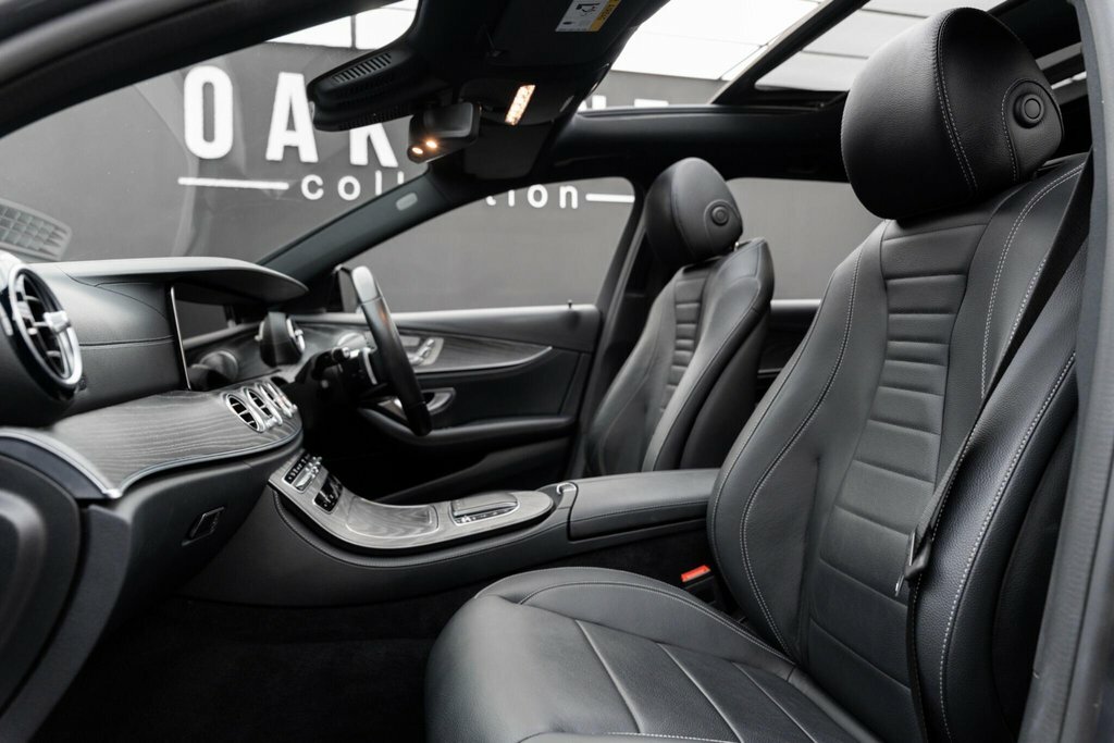 Mercedes-Benz E Class 2.0 E220d Amg Line Night Edition Premium Plus G- #2