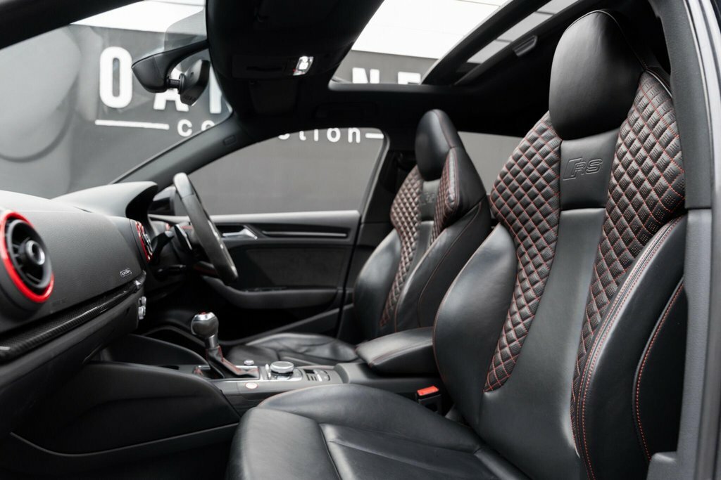 Audi RS3 2.5 Tfsi Audi Sport Edition Sportback S Tronic Qua Black #2