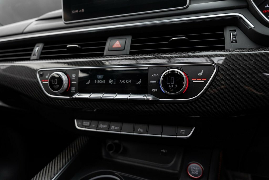 Audi RS5 2.9 Tfsi Quattro Carbon Edition Tiptronic Grey #38