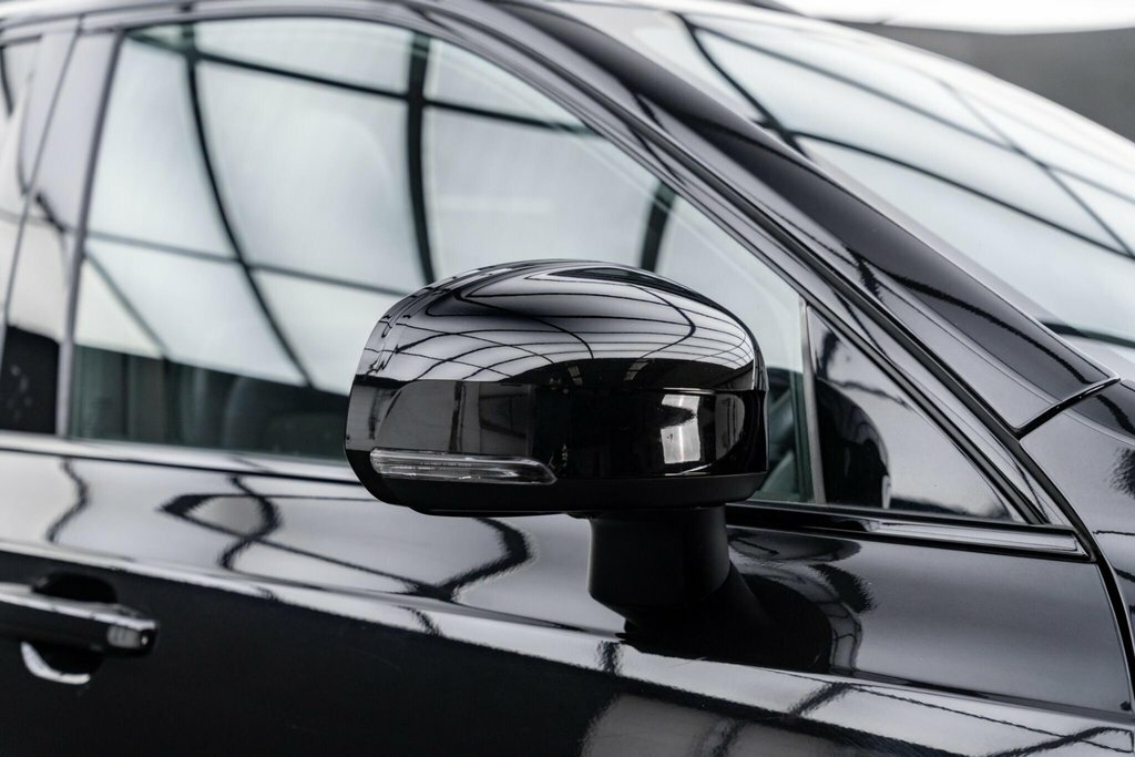 Volvo XC90 Inscription B5 #31