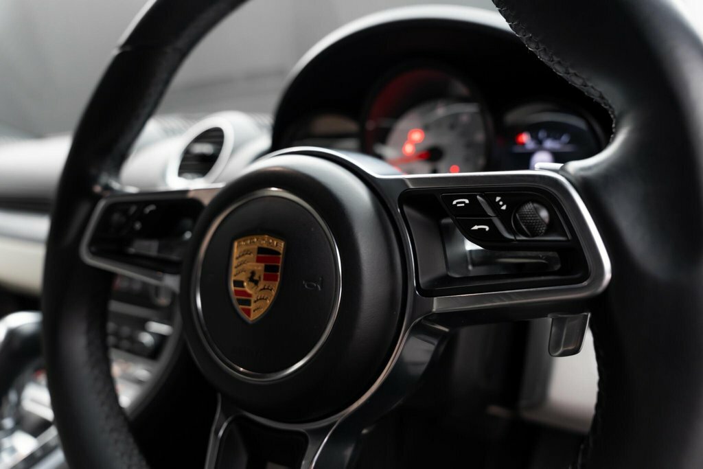 Porsche 718 Cayman Cayman Blue #29