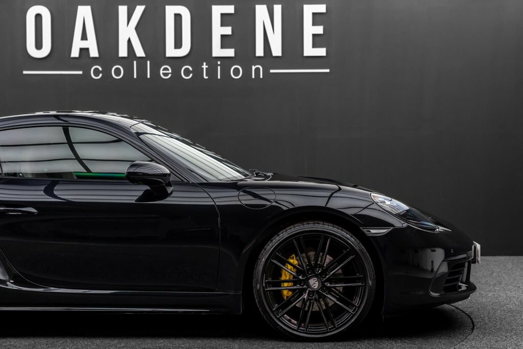 Porsche 718 Cayman Cayman Blue #38