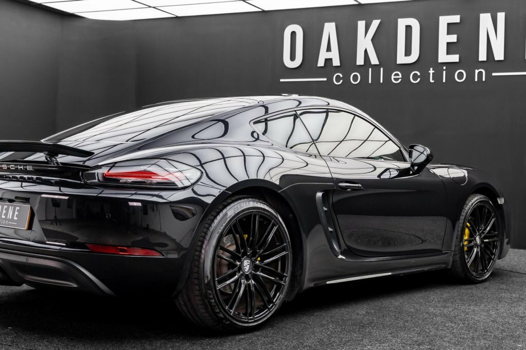Porsche 718 Cayman Cayman Blue #27
