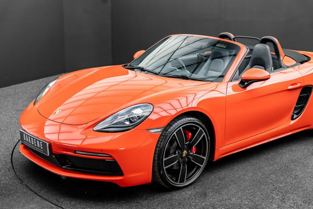 Porsche 718 Boxster Boxster Roadster 2.0 Silver #15