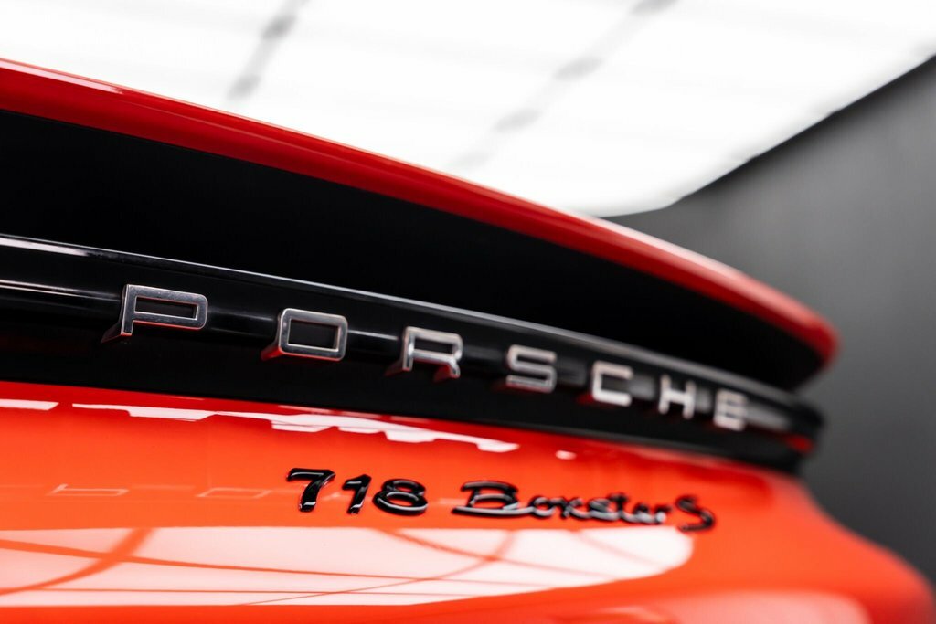 Porsche 718 Boxster Boxster Roadster 2.0 Silver #36