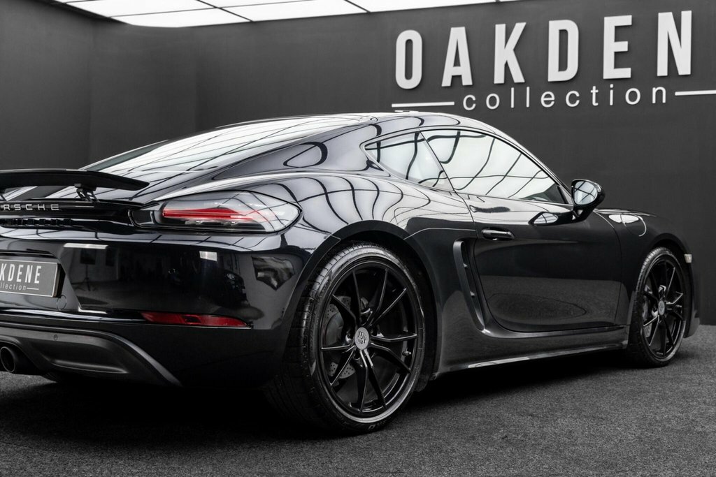 Porsche 718 Cayman Cayman S S-a Blue #24
