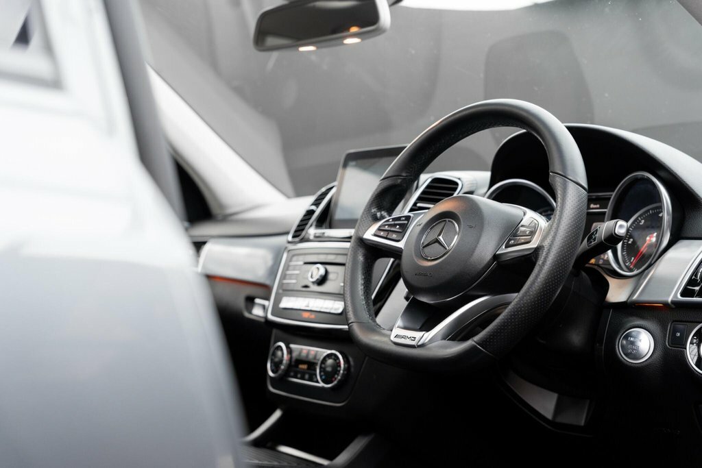 Mercedes-Benz GLE Class Amg Night Edition Black #22