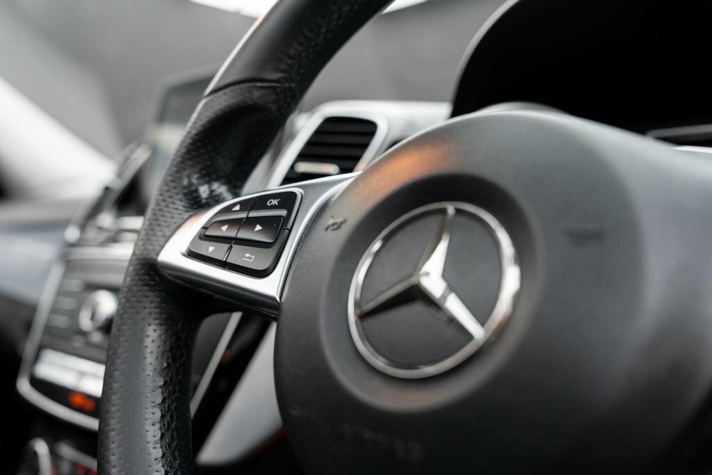 Mercedes-Benz GLE Class Amg Night Edition Black #28