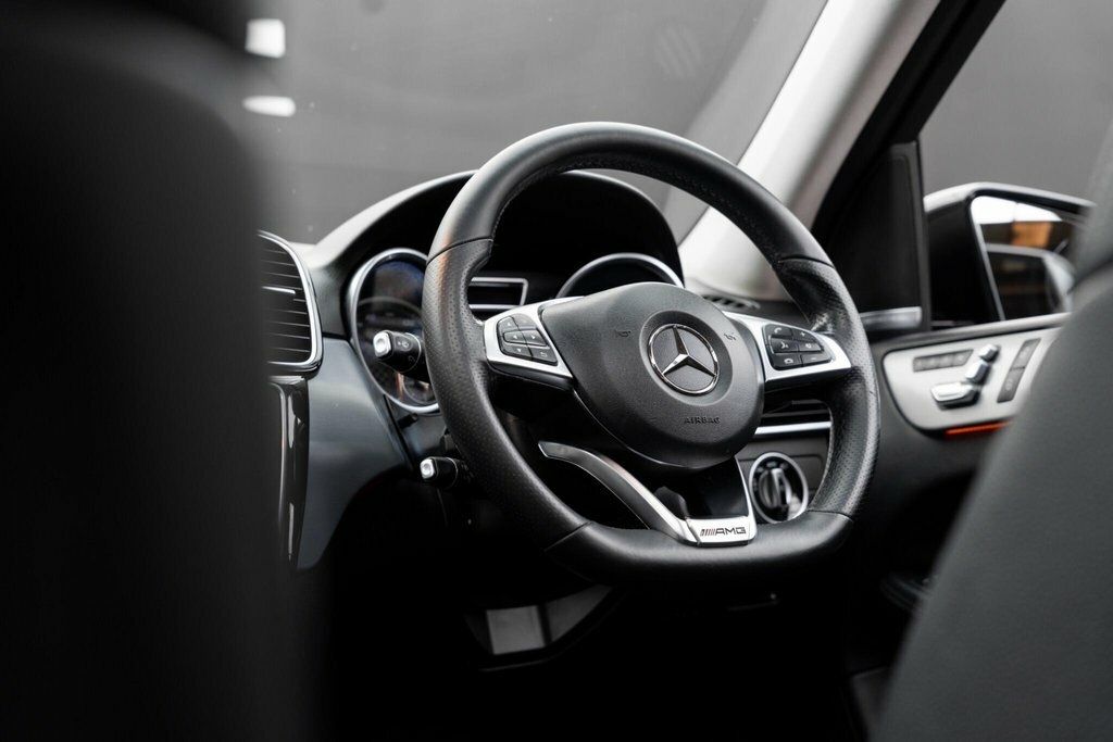 Mercedes-Benz GLE Class Amg Night Edition Black #42