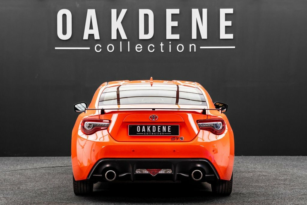 Toyota GT86 2.0 D-4s Pro White #8