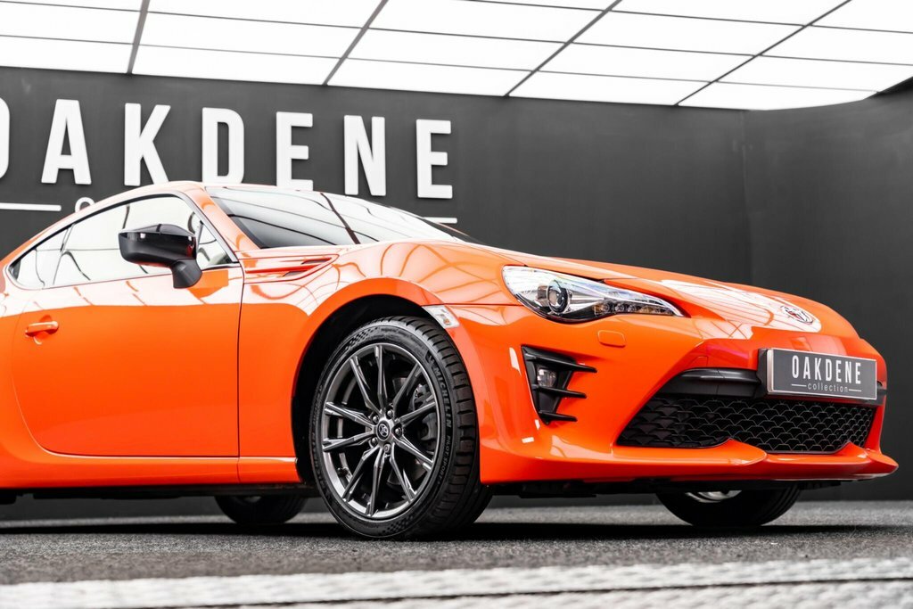 Toyota GT86 2.0 D-4s Pro White #16