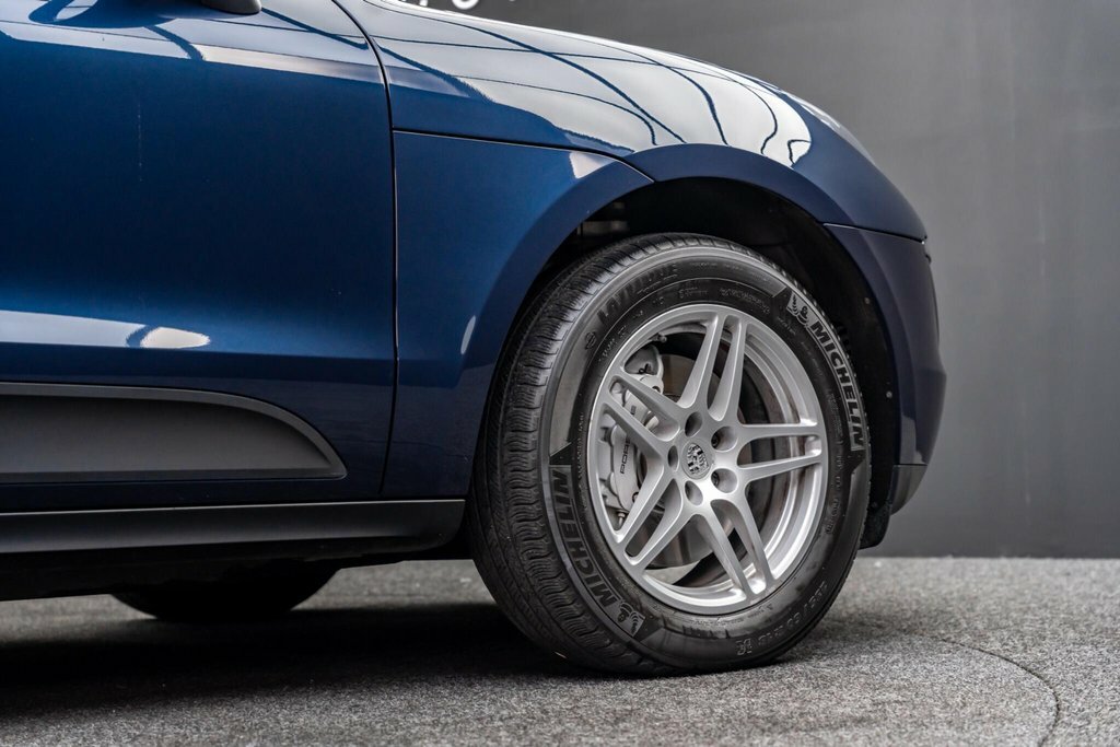 Porsche Macan T V6 Turbo U1017183 Ulez Black #40