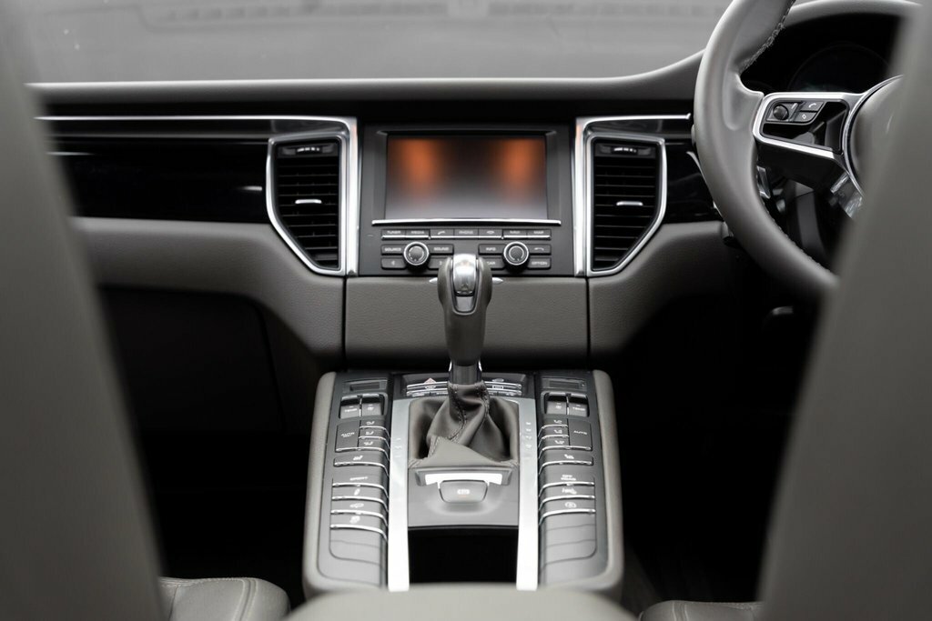 Porsche Macan T V6 Turbo U1017183 Ulez Black #29