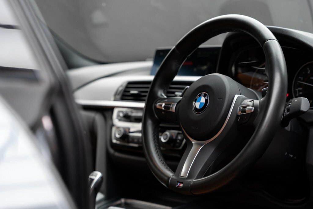 BMW 4 Series Gran Coupe M Sport Blue #42