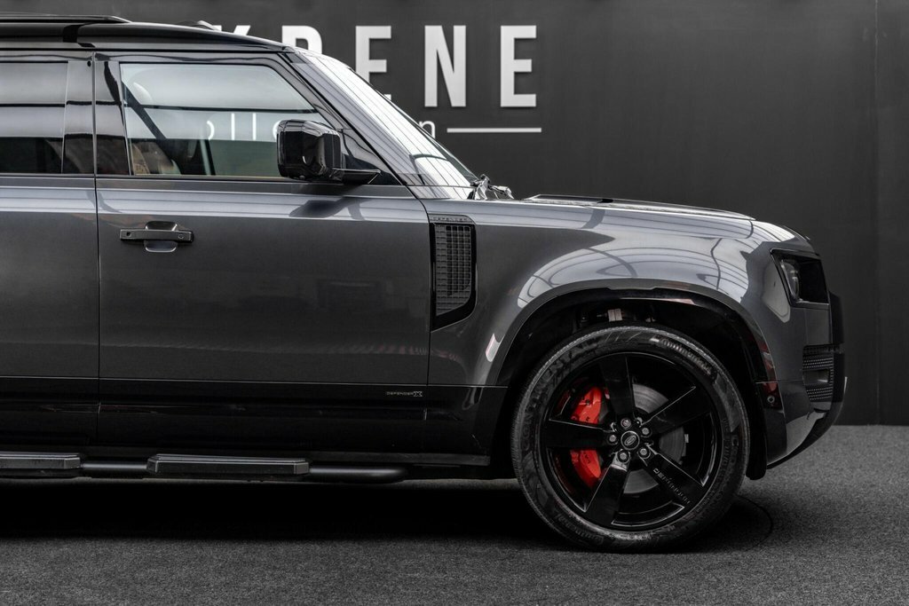 Land Rover Defender 110 Defender X-dynamic S Phev Grey #46