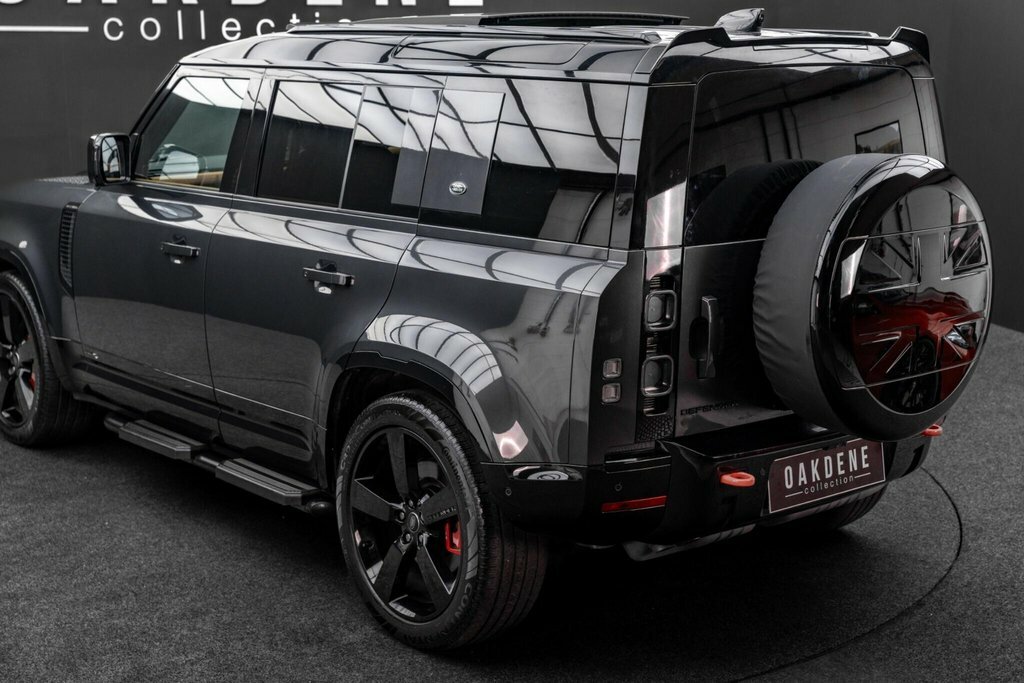 Land Rover Defender 110 Defender X-dynamic S Phev Grey #22