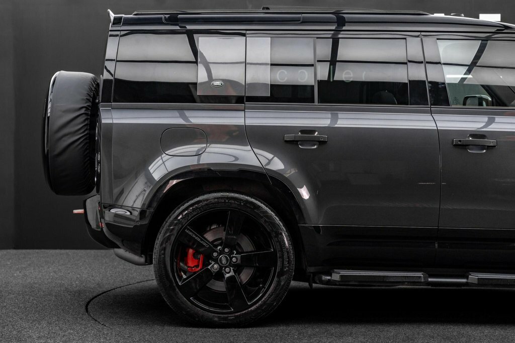 Land Rover Defender 110 Defender X-dynamic S Phev Grey #44