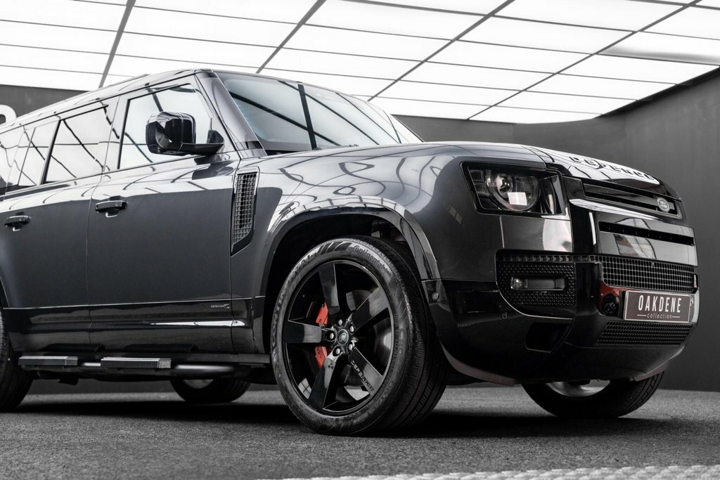 Land Rover Defender 110 Defender X-dynamic S Phev Grey #18