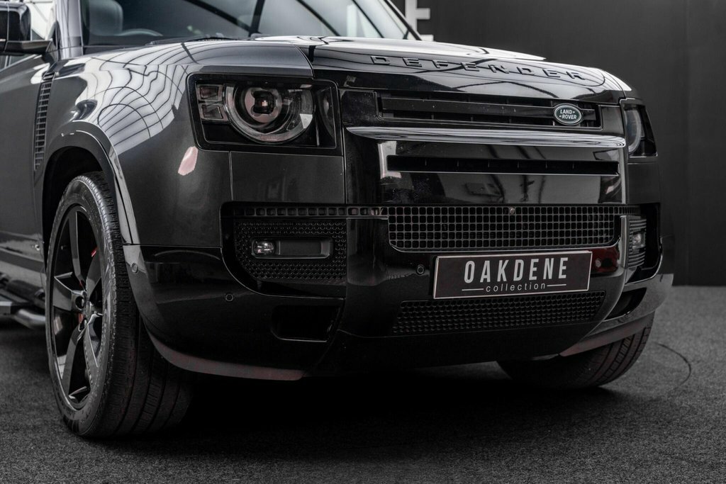 Land Rover Defender 110 Defender X-dynamic S Phev Grey #36