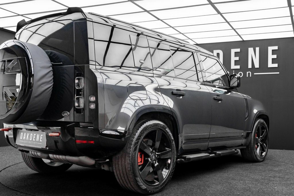 Land Rover Defender 110 Defender X-dynamic S Phev Grey #29