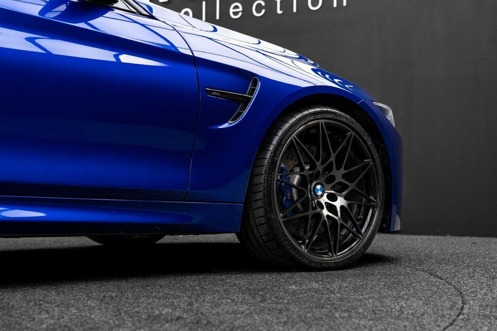 BMW M4 M4 Coupe Competition Package White #37
