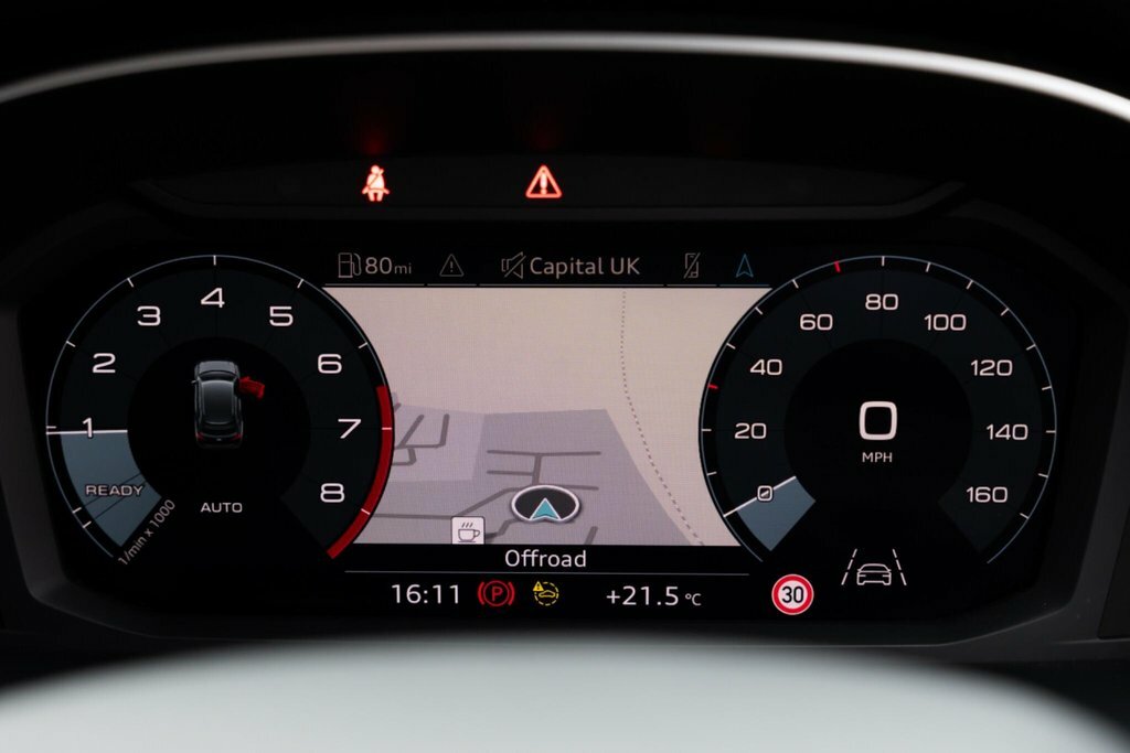 Audi Q3 1.5 Tfsi Cod 35 S Line Euro 6 Ss  #4