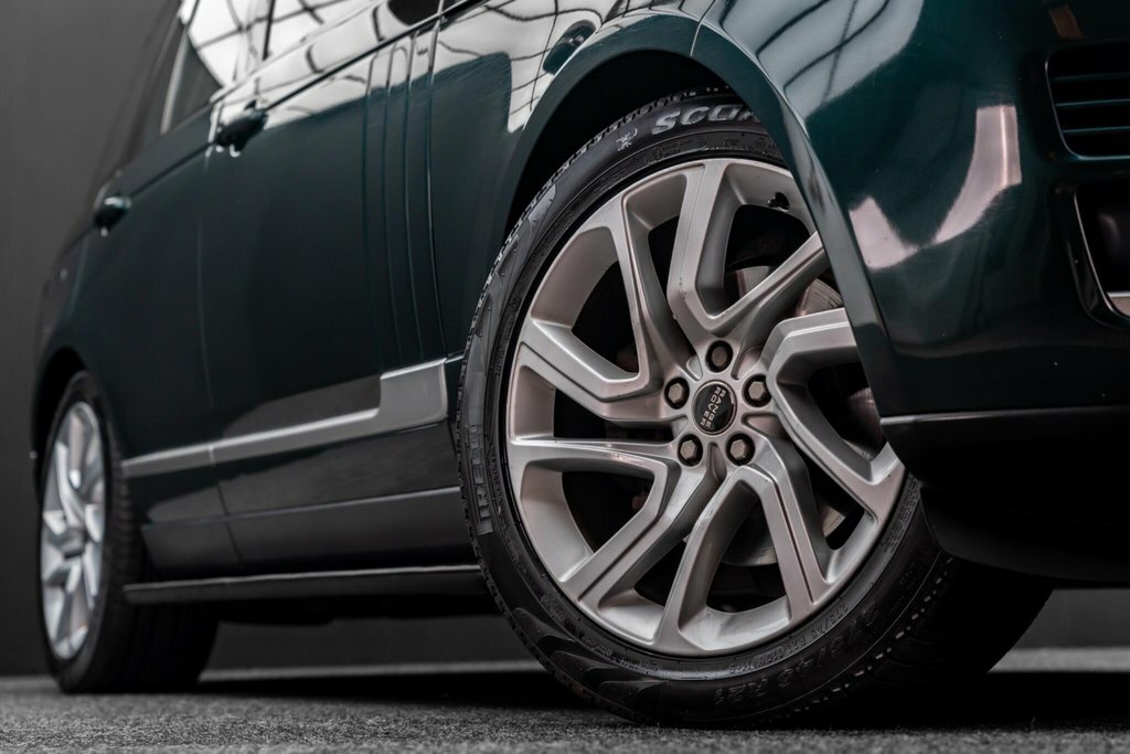 Land Rover Range Rover 3.0 Tdv6 Vogue Black #26