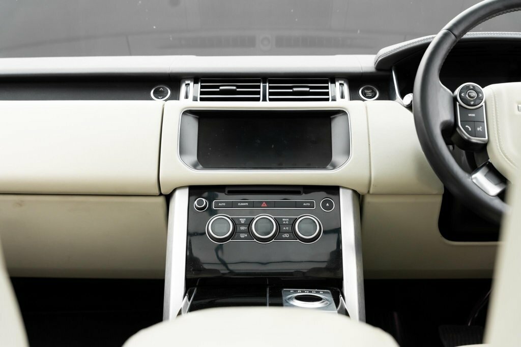 Land Rover Range Rover 3.0 Tdv6 Vogue Black #35